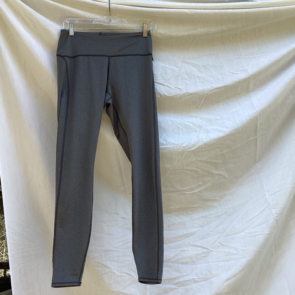REI gray base layer outdoor leggings, size XS